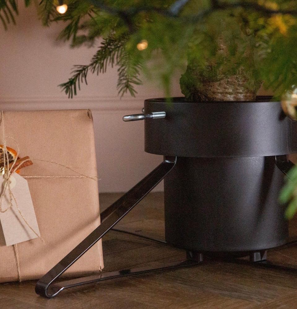 Christmas tree stand 6ft plus